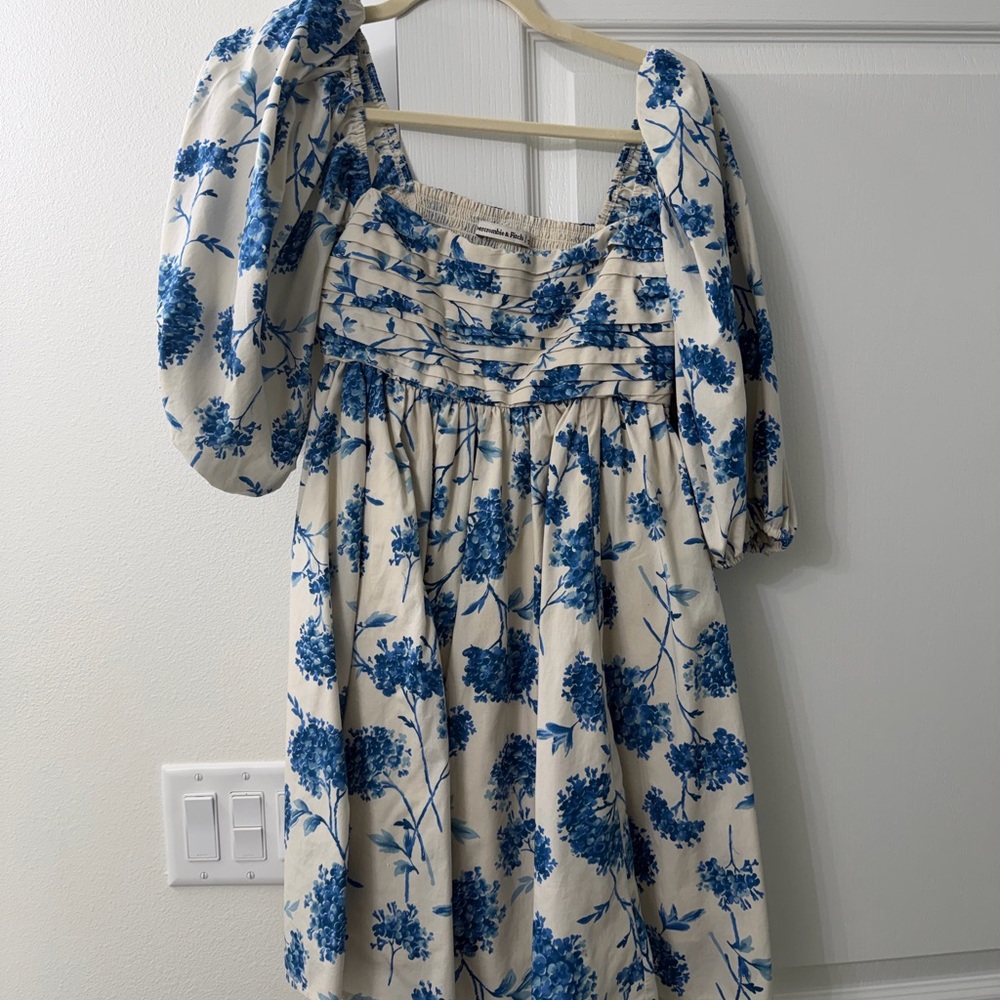 Abercrombie & Fitch Blue Floral Mini Dress